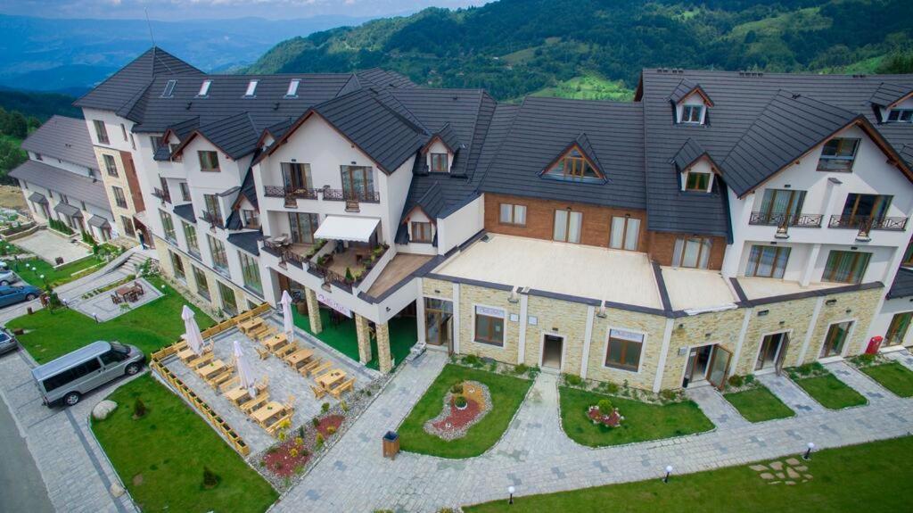 Dream Milmari L12 Apartman Копаоник Экстерьер фото